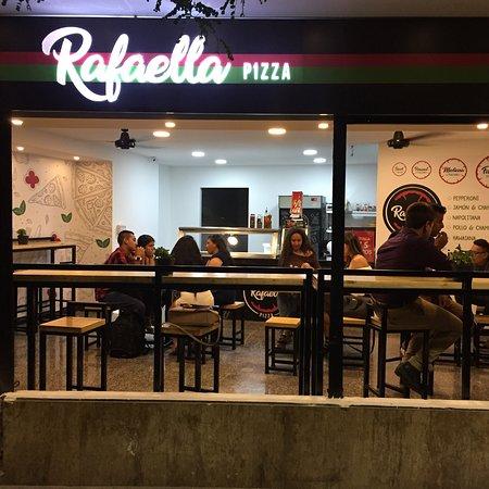Rafaella Pizza